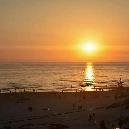 Rock’s Spot Front Costa da Caparica