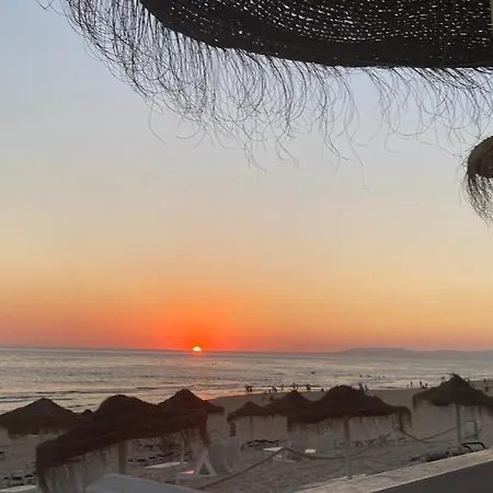 Rock’s Spot Front Apartment Costa da Caparica