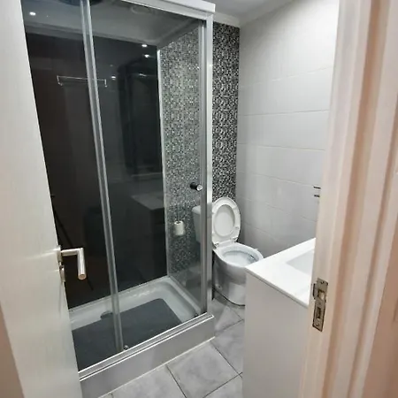 Apartment Rock’s Spot Front