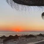 Rock's Spot Front Apartman Costa de Caparica