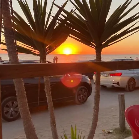 Appartement Rock's Spot Front Costa de Caparica